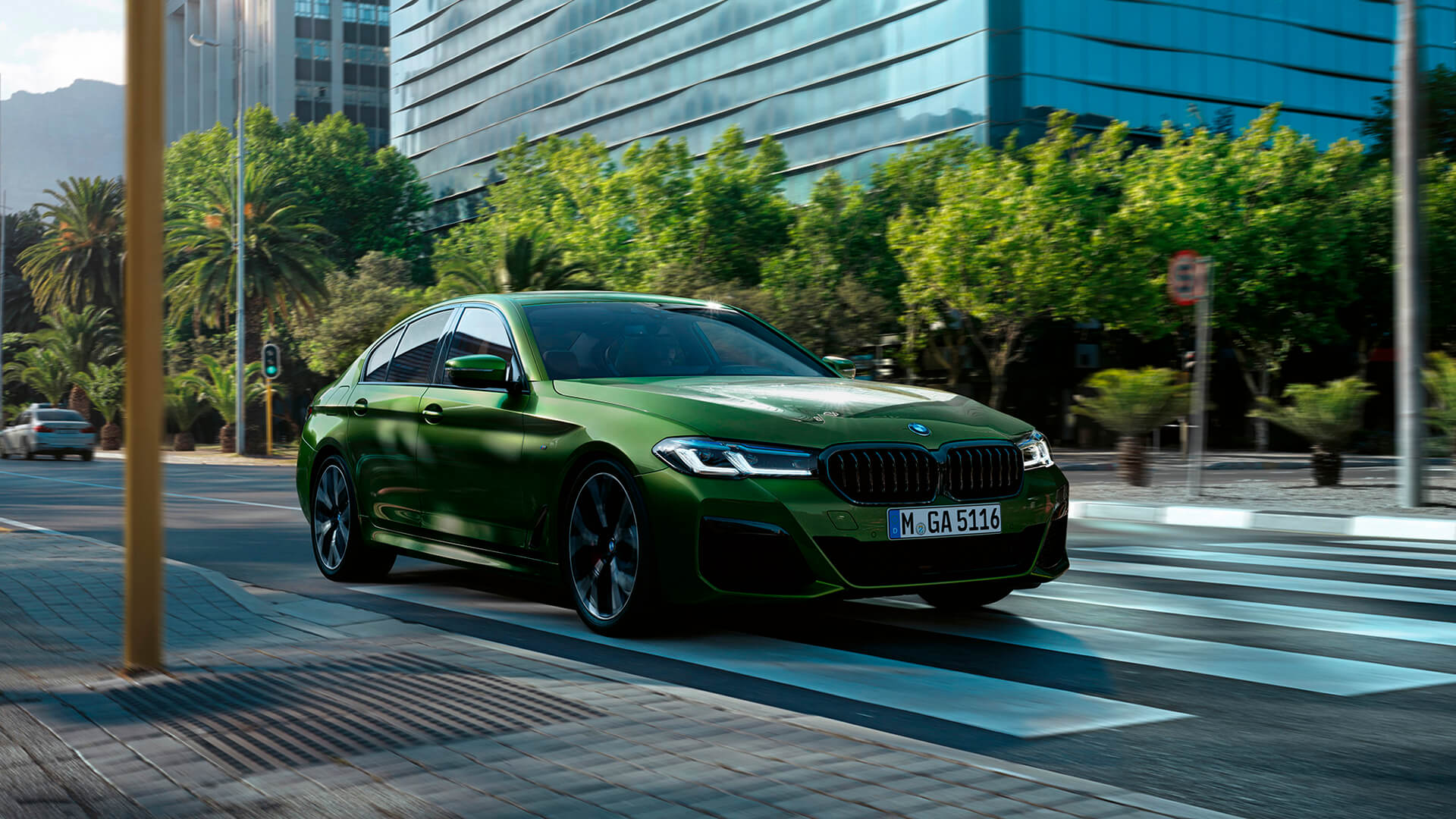 АТЛЕТИЧНИЙ ДИЗАЙН ЕКСТЕР’ЄРУ.