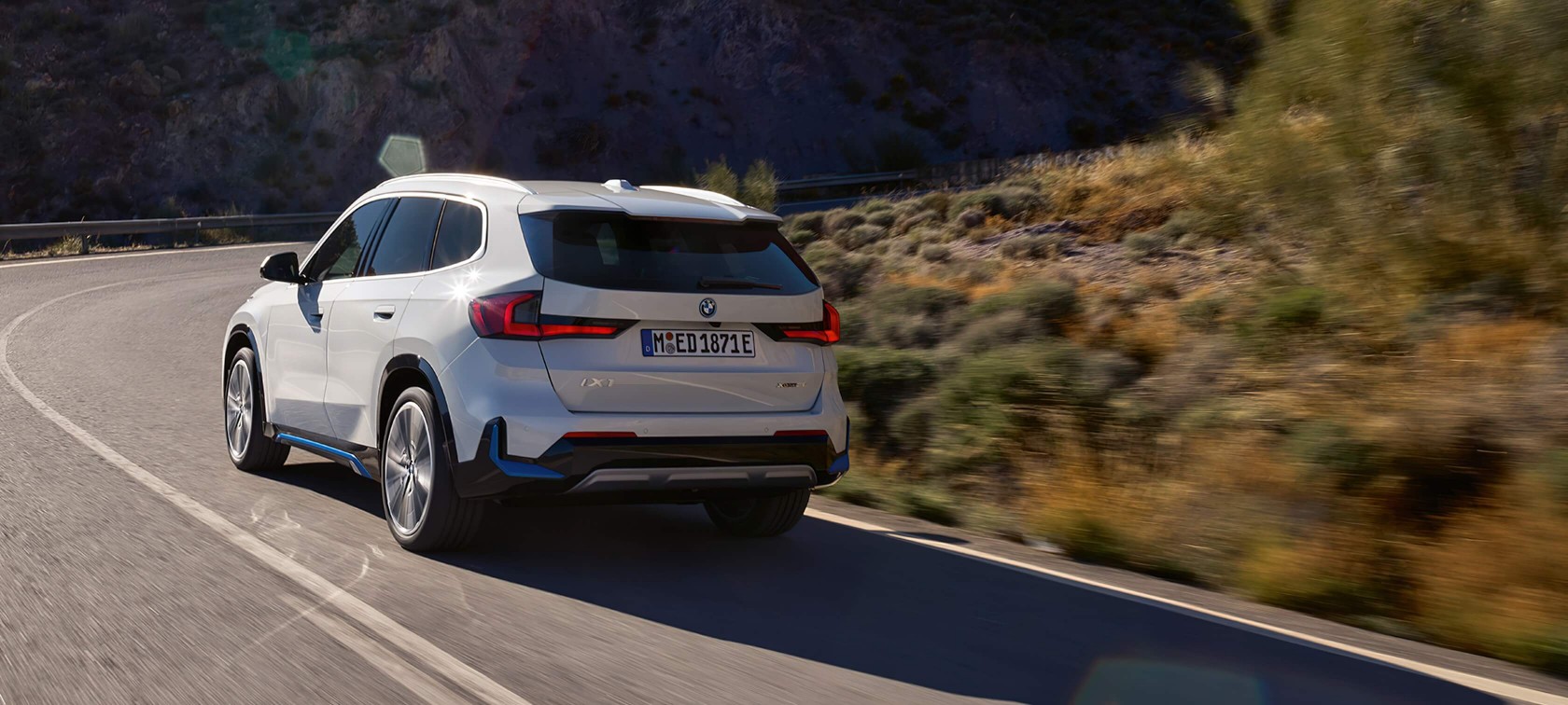 ДИНАМІЧНІ ХАРАКТЕРИСТИКИ НОВОГО BMW iX1.