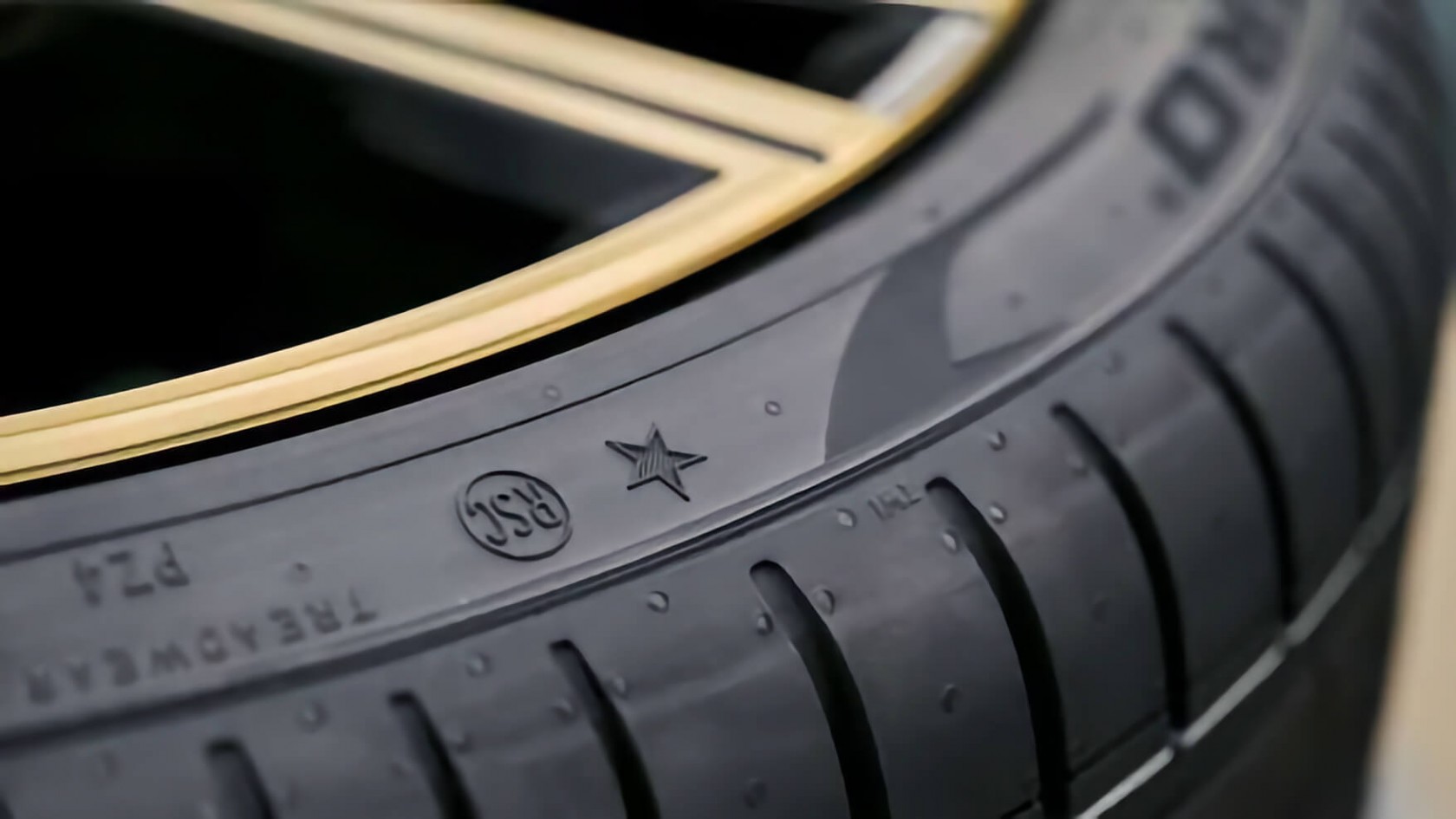 photo_text_left_right_new28352