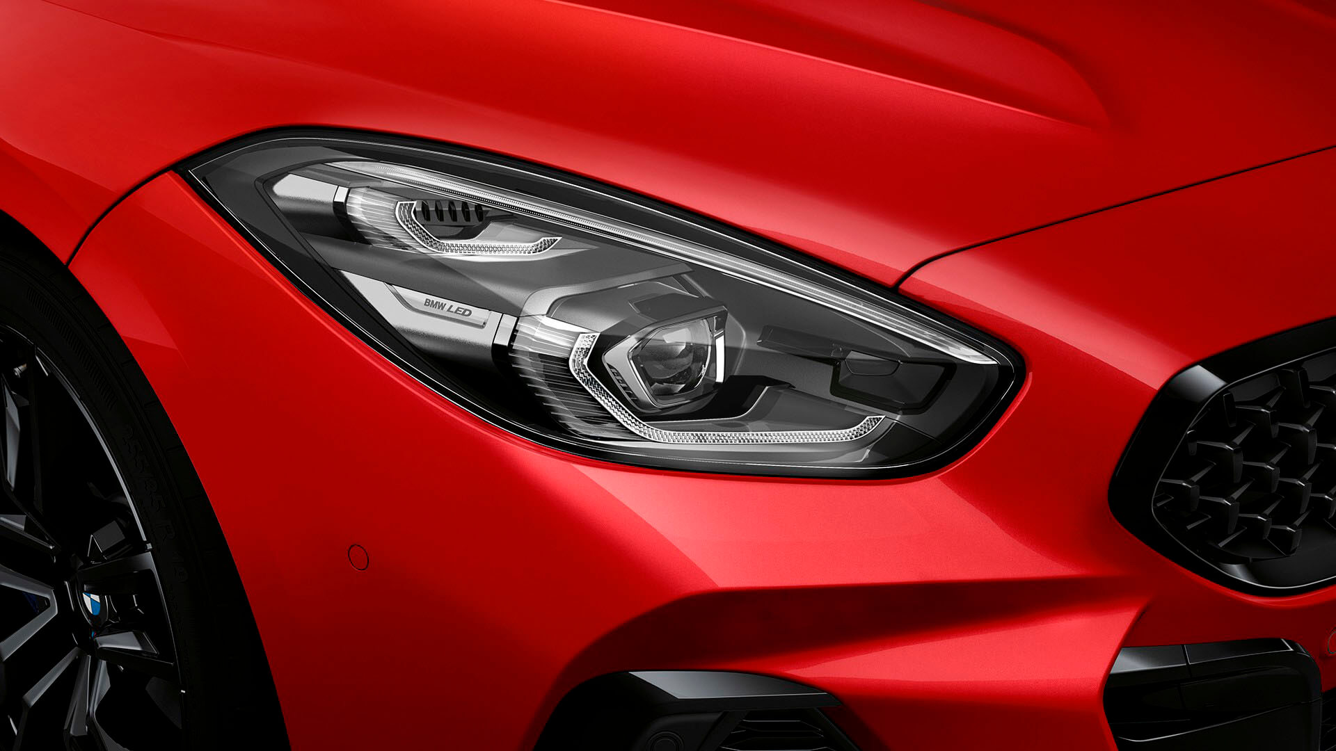 ВИПРОМІНЮЄ ІННОВАЦІЇ.