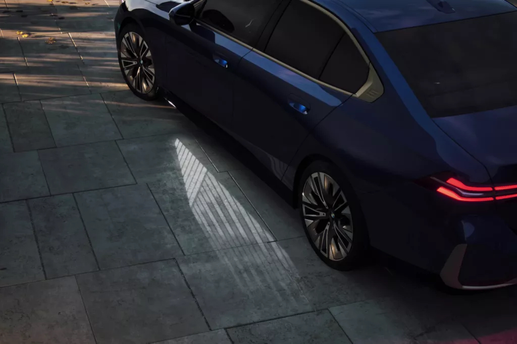 Світлове шоу при посадці в автомобіль.