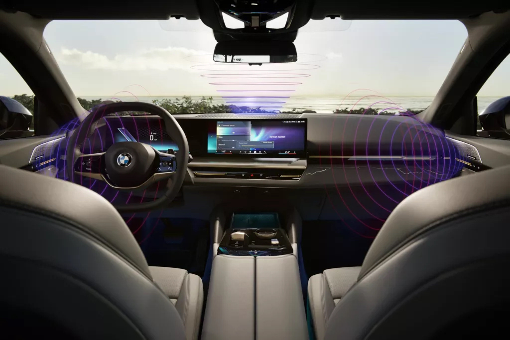 Найкращий звук на будь-якому сидінні.