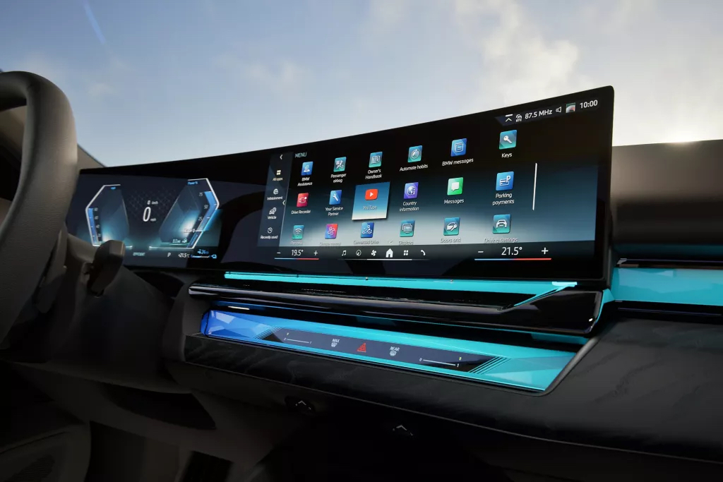 Повністю інтегроване потокове відео.