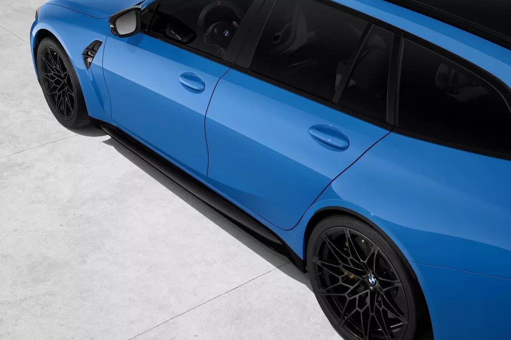 Широкі плечі для максимальної продуктивності.